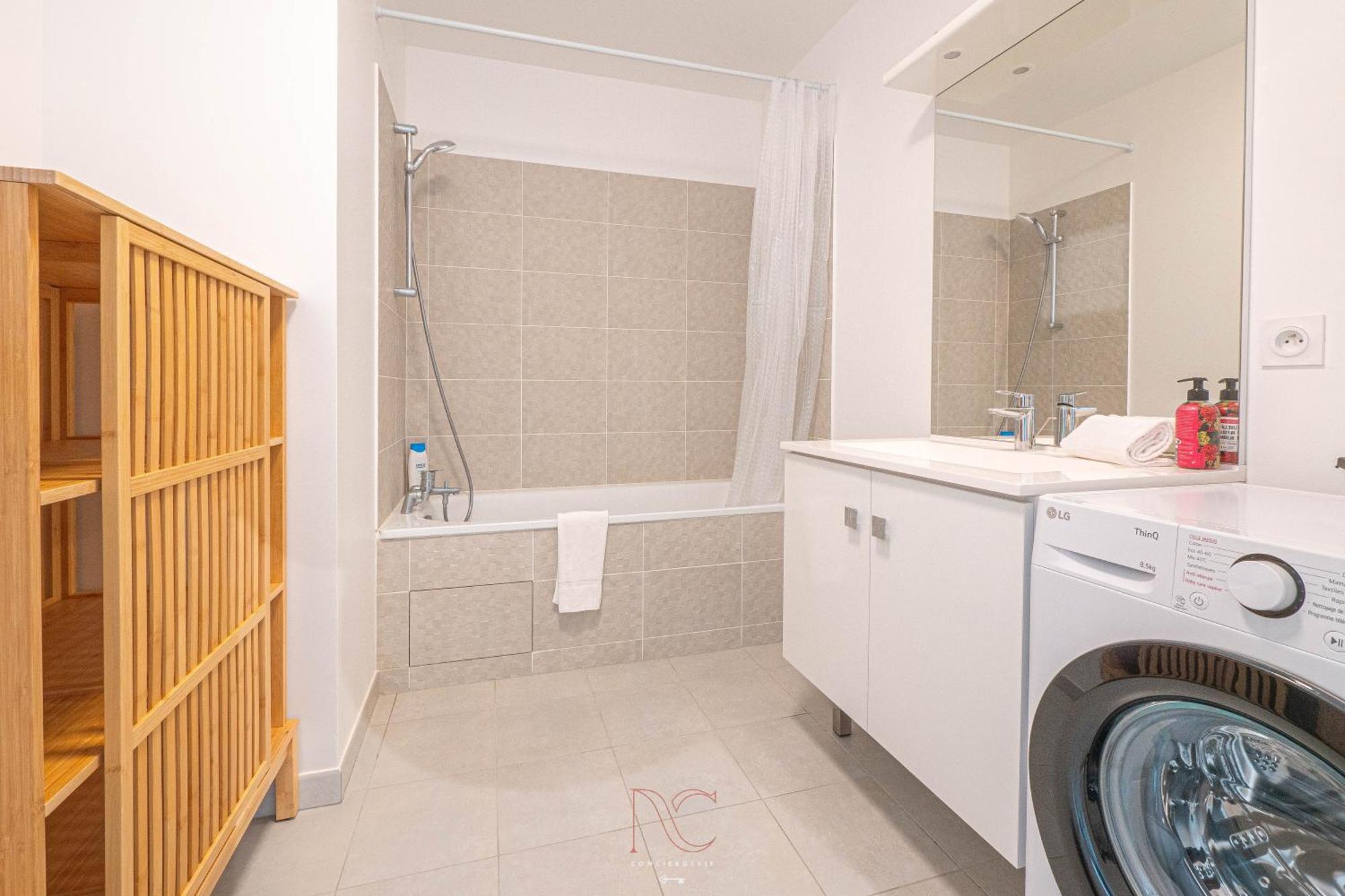 Disneyland-paris - 8 Personnes, Wifi, Parking Apartment
